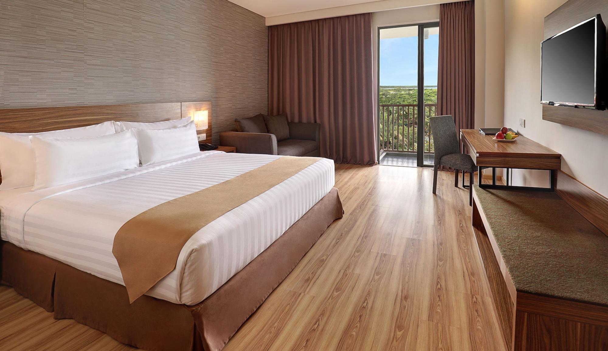 Swiss-Belhotel Sorong Exterior photo