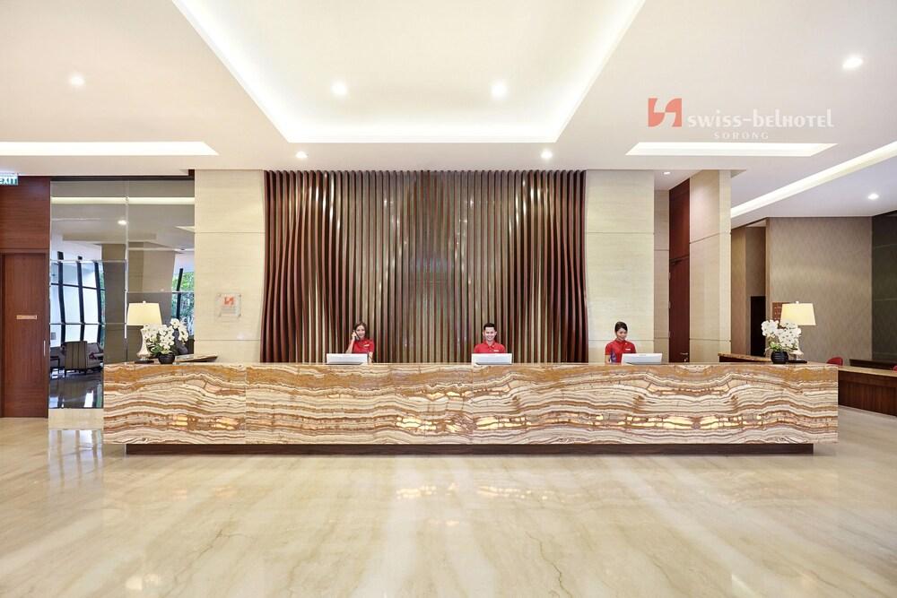 Swiss-Belhotel Sorong Exterior photo